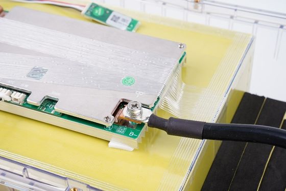 Tỷ lệ xả 100% pin lithium ion 24v 200Ah cho lưu trữ năng lượng mặt trời chu kỳ sâu