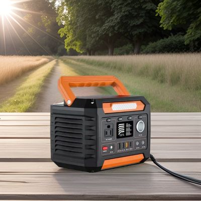 1x AC Pure Sine Wave Output Phương tiện cung cấp năng lượng mặt trời với đèn pin và pin lithium ion